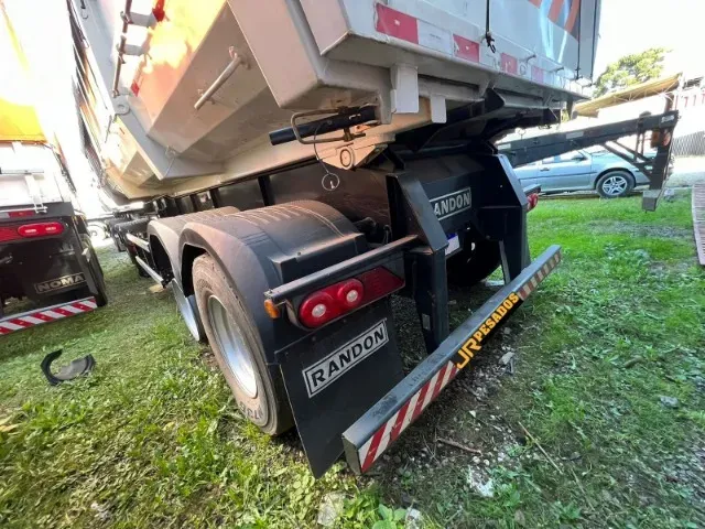 carreta rodo caçamba randon bitrem basculante 35m + 35m ano 2020 único dono de Jr Pesados no Paraná