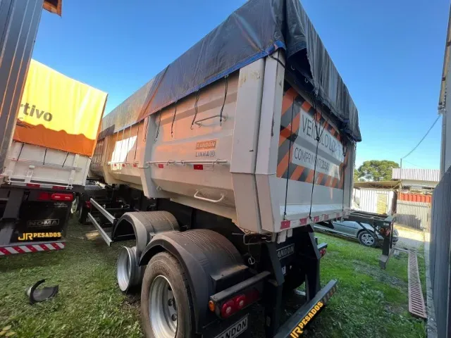 carreta rodo caçamba randon bitrem basculante 35m + 35m ano 2020 único dono de Jr Pesados no Paraná