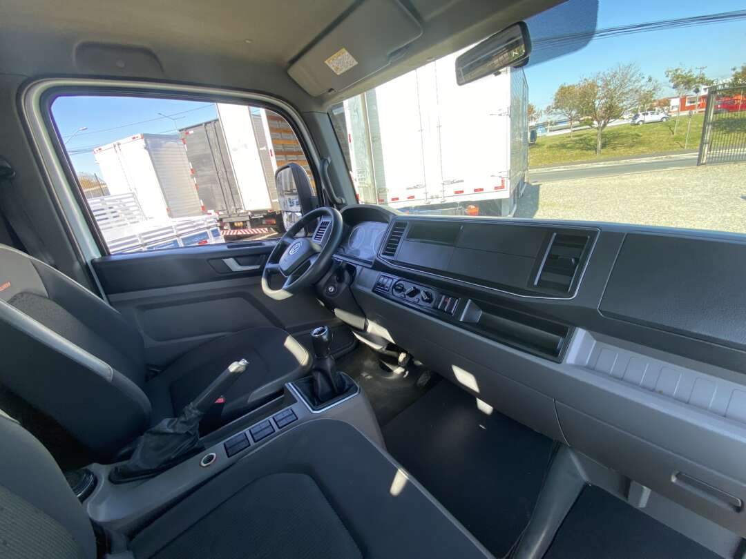 Caminhão VOLKSWAGEN DELIVERY EXPRESS Grade Baixa ANO 2022 de Oto Junior Caminhões no Paraná