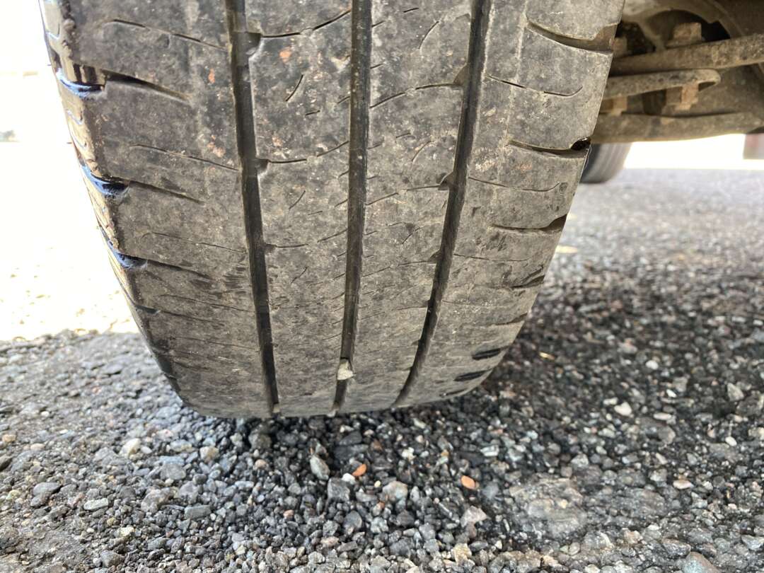 Caminhão HYUNDAI HR Baú Furgão ANO 2008 de Oto Junior Caminhões no Paraná