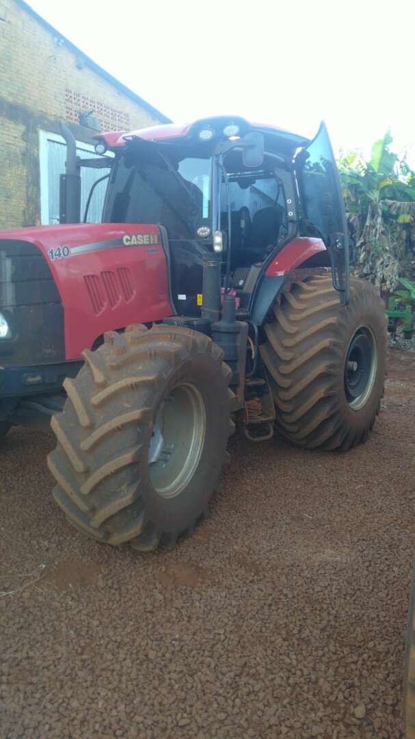 TRATOR CASE PUMA 140 ANO 2022 de Auto Máquinas Palotina no Paraná