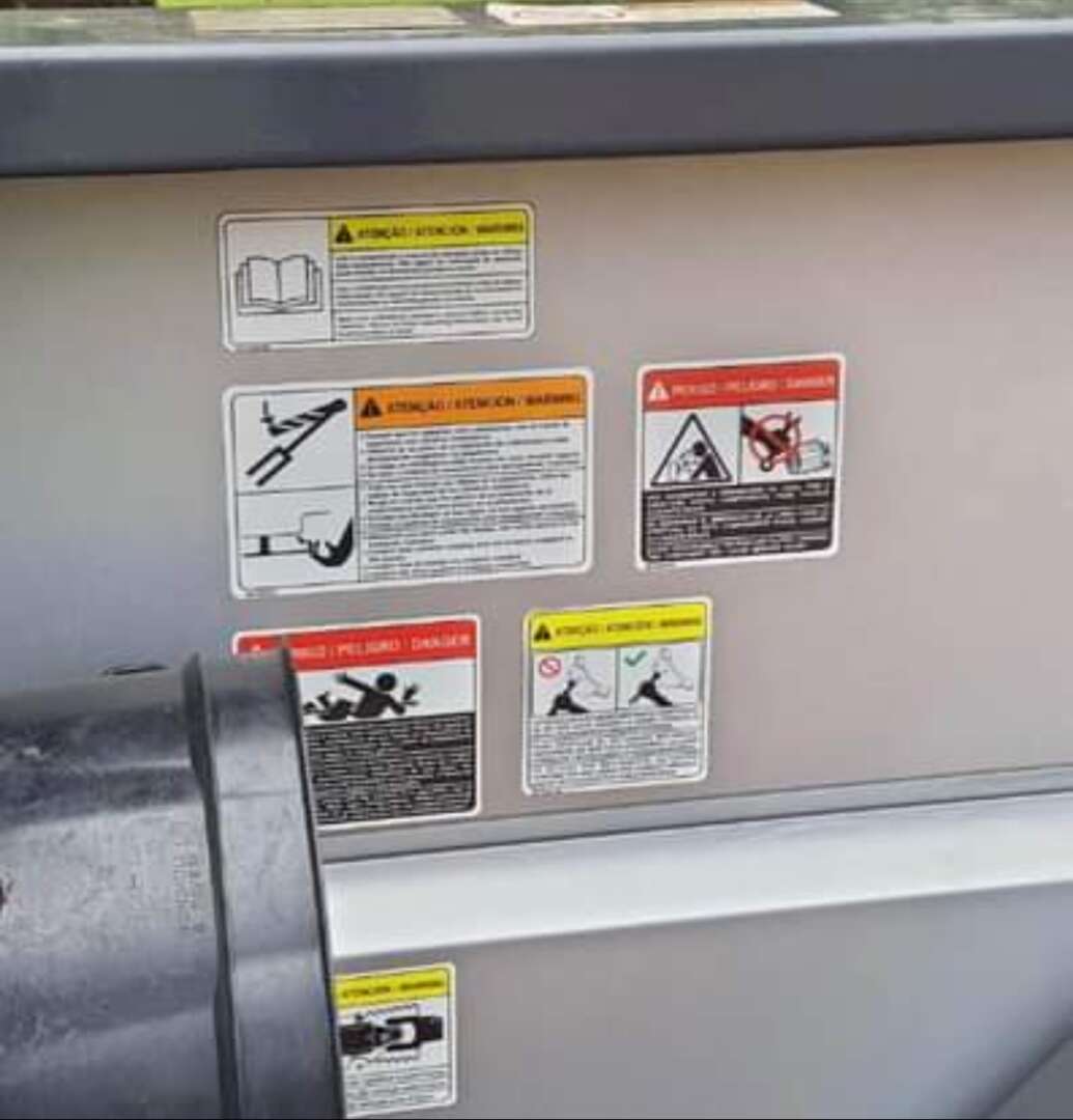 PLATAFORMA COLHEITADEIRA GTS PRODUTTIVA 1050 ANO 2015 de Auto Máquinas Palotina no Paraná