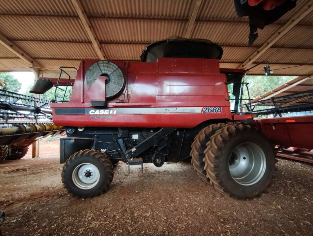 COLHEITADEIRA CASE CASE 2688 ANO 2011 de Auto Máquinas Palotina no Paraná