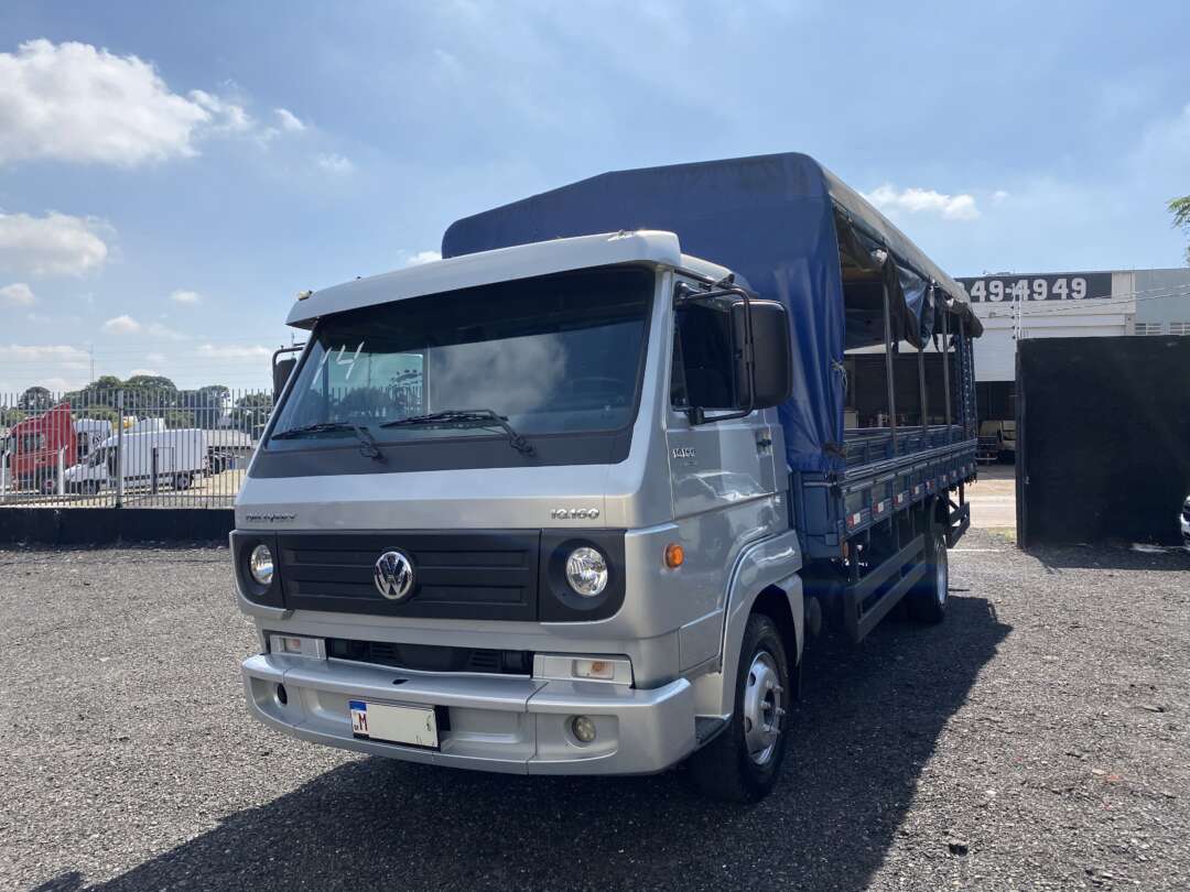 Caminhão VOLKSWAGEN VW 10160 Carga Seca ANO 2014 de Oto Junior Caminhões no Paraná