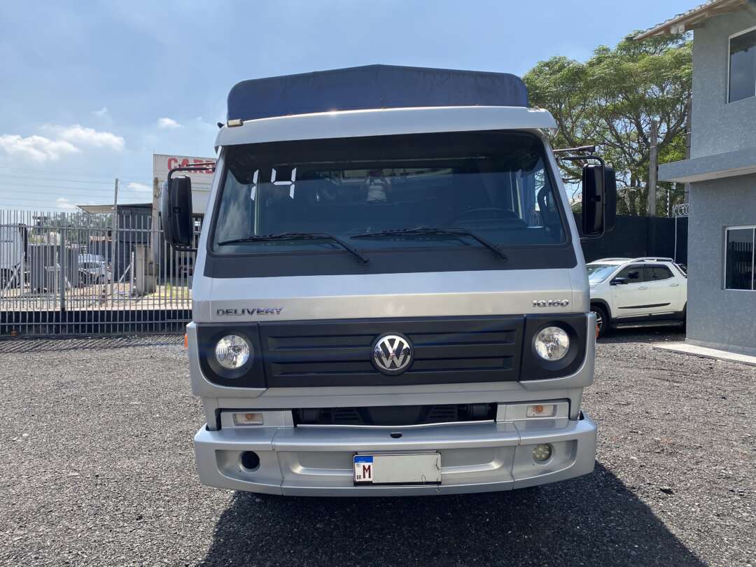 Caminhão VOLKSWAGEN VW 10160 Carga Seca ANO 2014 de Oto Junior Caminhões no Paraná