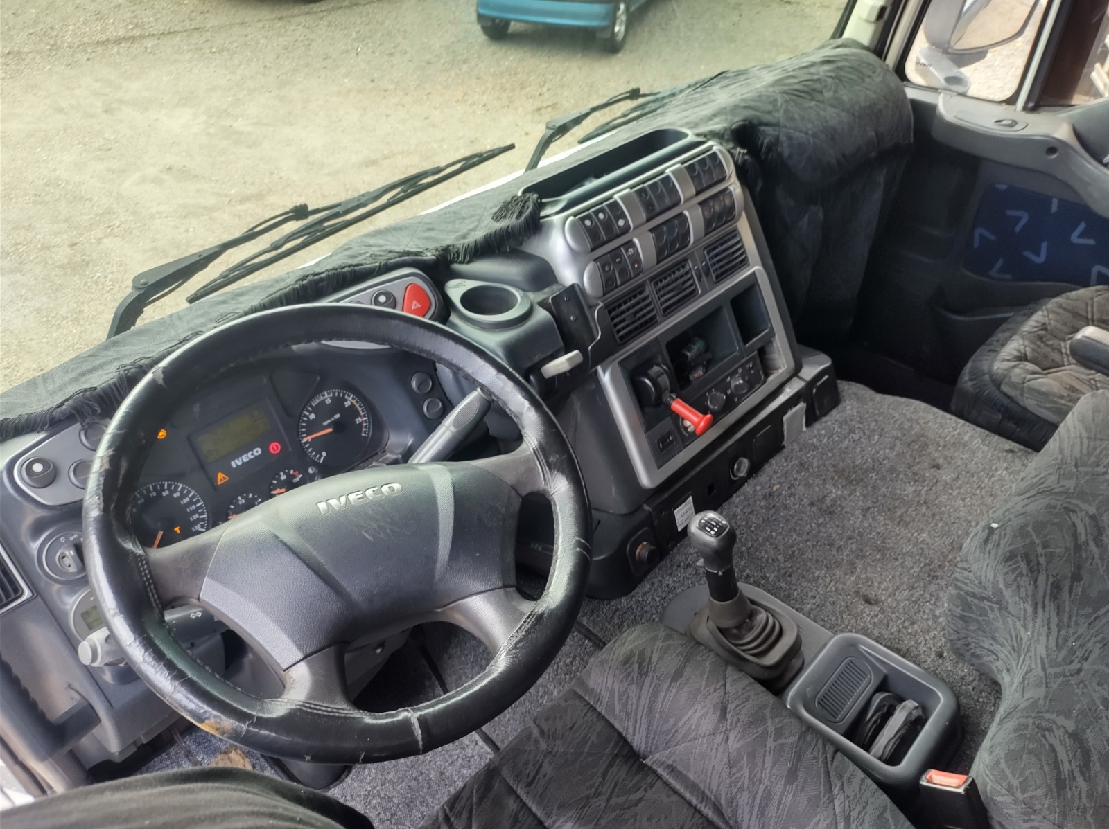 Cavalo Mecânico Iveco Stralis 2011 6×2 Trucado Revisado Caixa de Laf Caminhões no Paraná